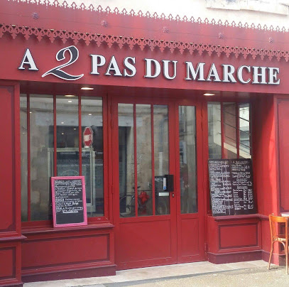 A 2 Pas du Marché