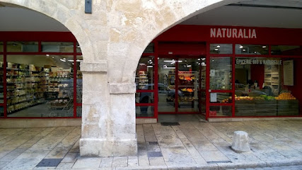 NATURALIA