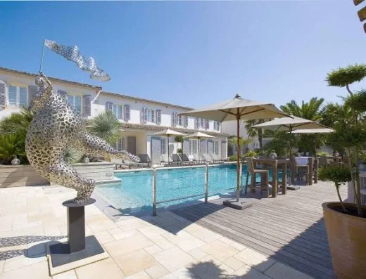 Le Clos Saint-Martin Hôtel & Spa