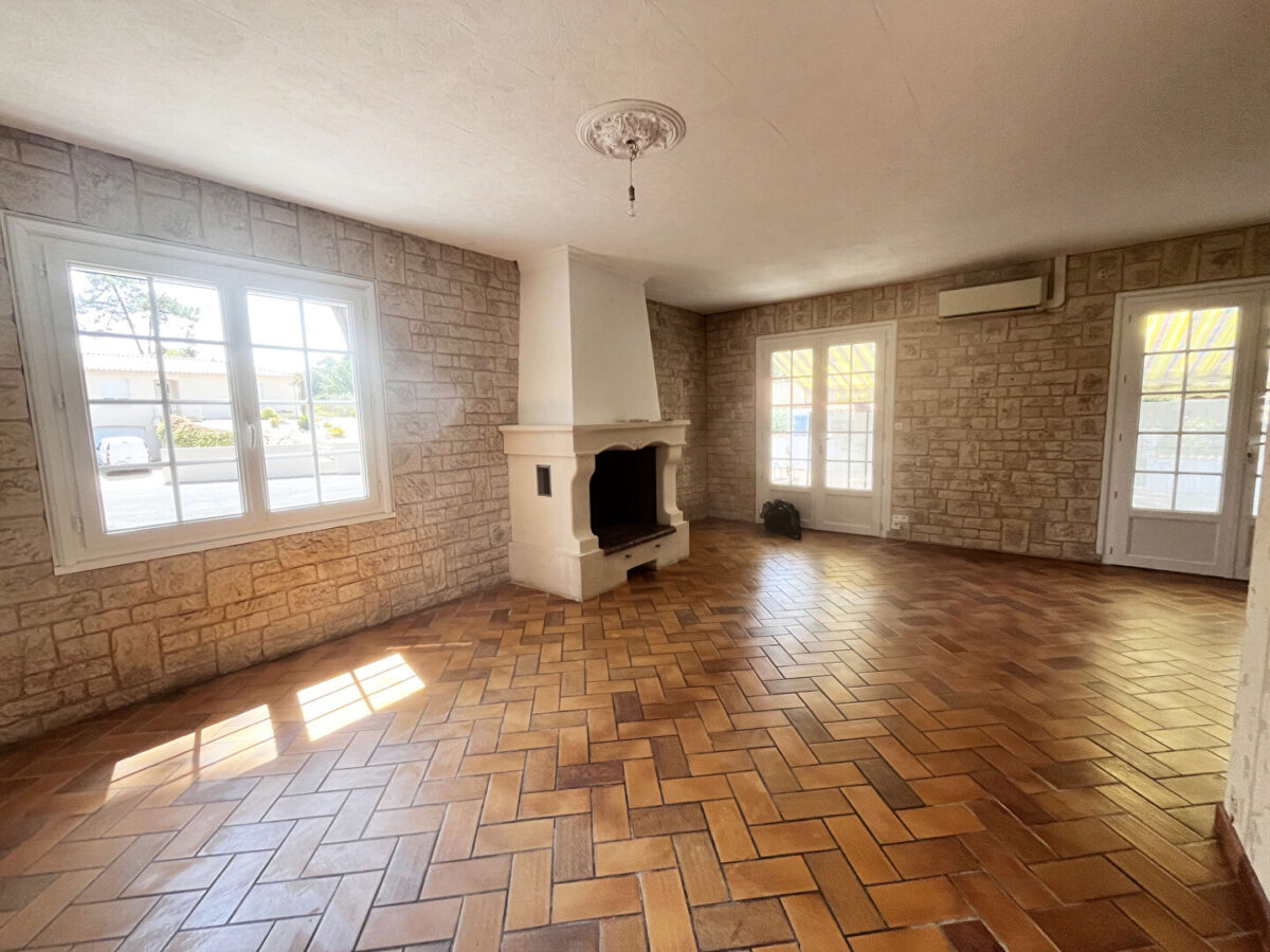 Maison 4 pièces de 100 m2 à La Tremblade / Ronce les bains — photo 5/8