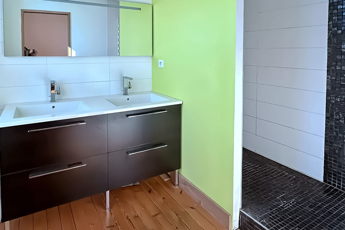 Maison familiale 201 m² – 4 chambres – Garage  – Sainte-Soulle — photo 4/8