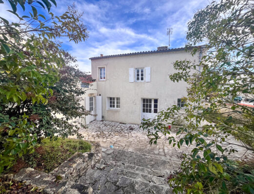 Maison Saint Xandre 6 pièce(s) 183 m2