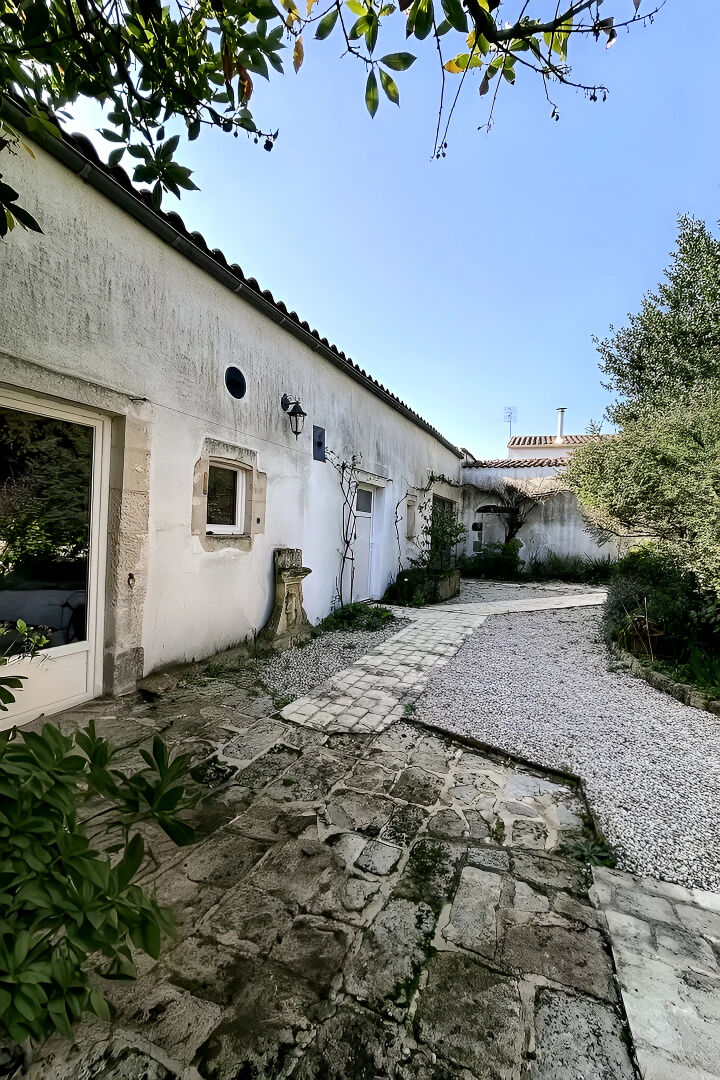 Maison a renover sur terrain de 330m2 — photo 2/5