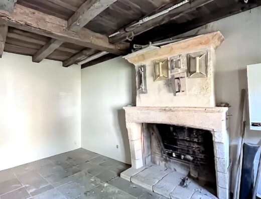 Maison a renover sur terrain de 330m2