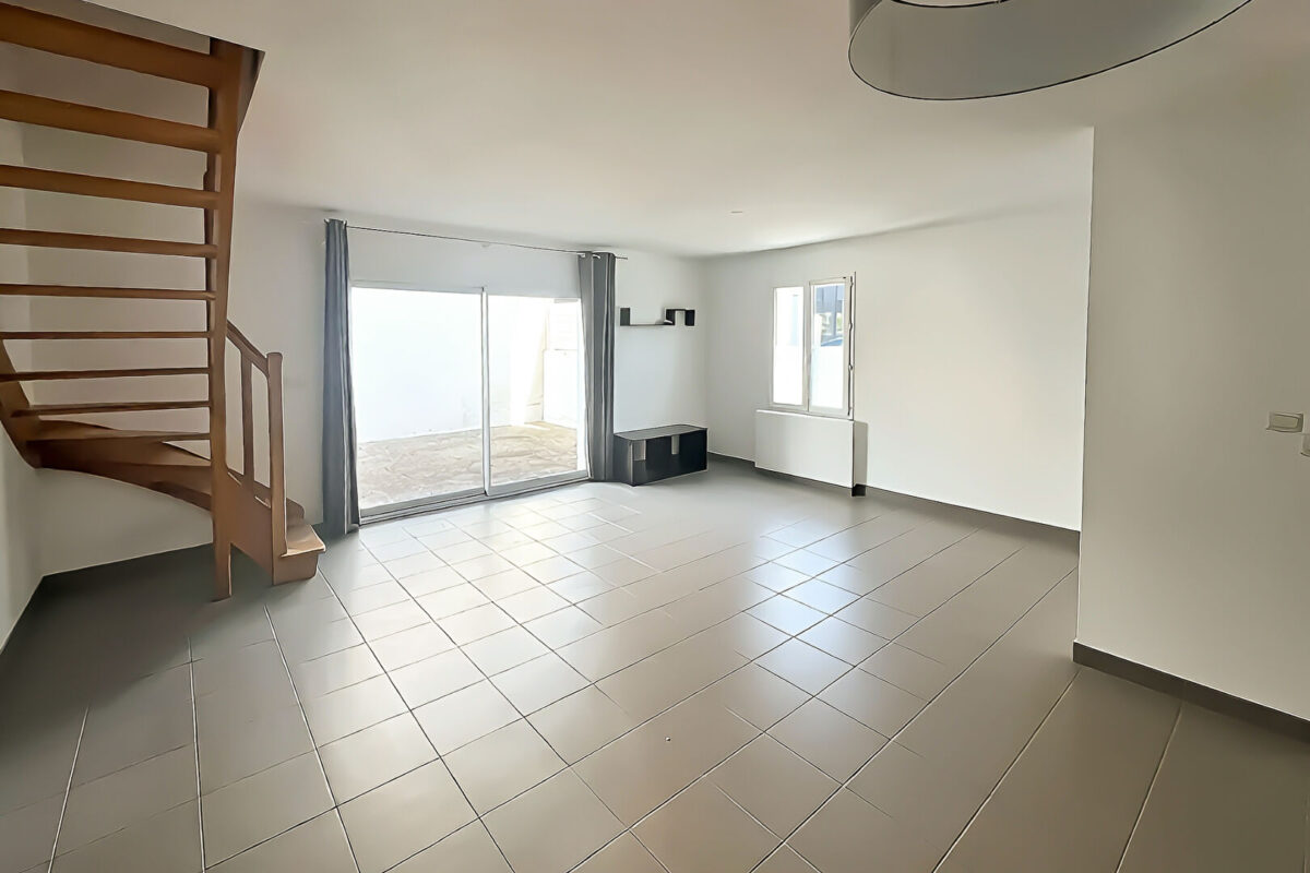 Maison PERIGNY 4 pièce(s) 93 m2 aux portes de LA ROCHELLE — photo 2/8