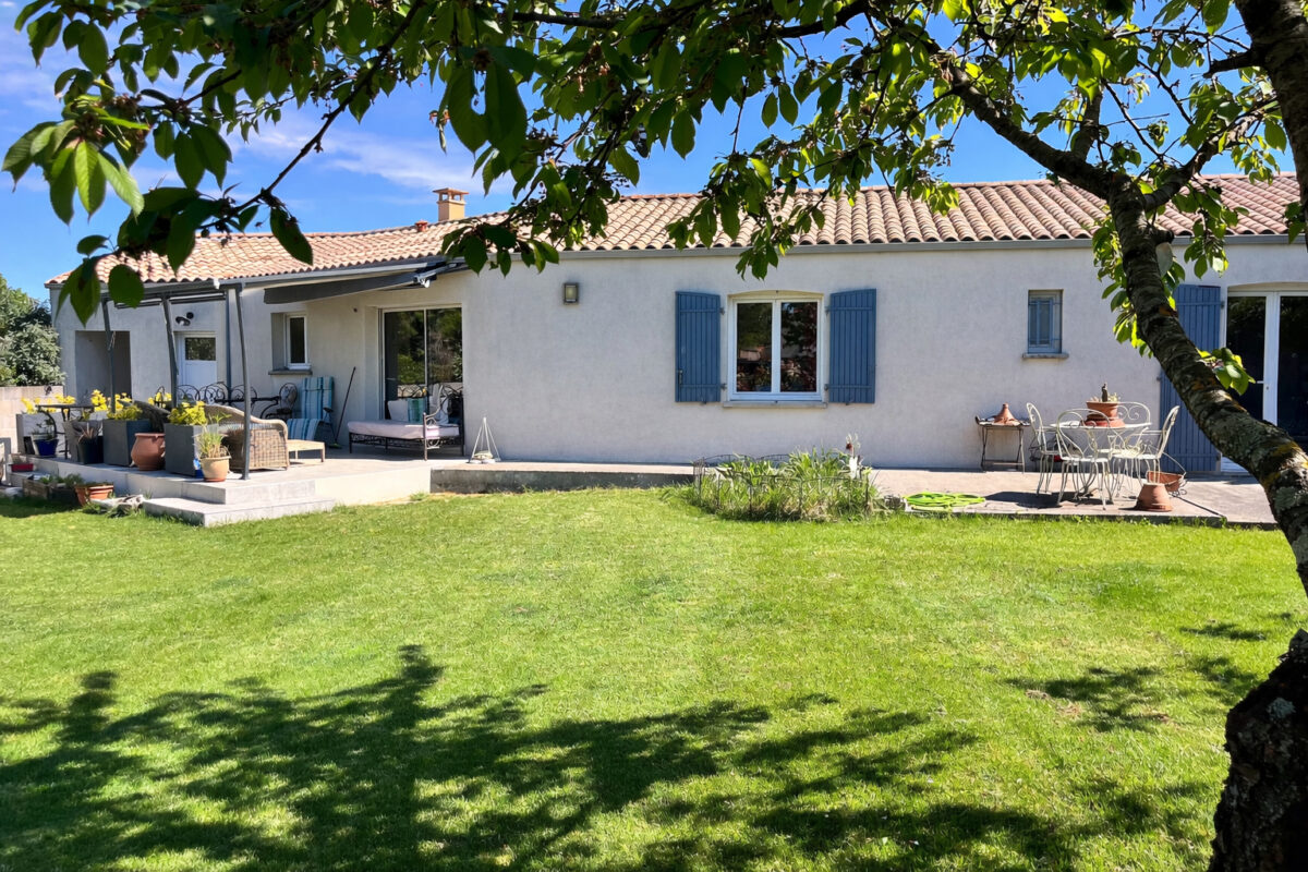 Maison Sainte Soulle 5 pièce(s) 115 m2 sur 630 m2 — photo 2/8