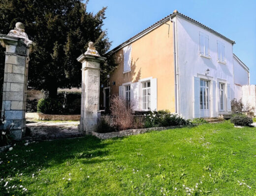 Maison Puilboreau 7 pièce(s) 263 m2