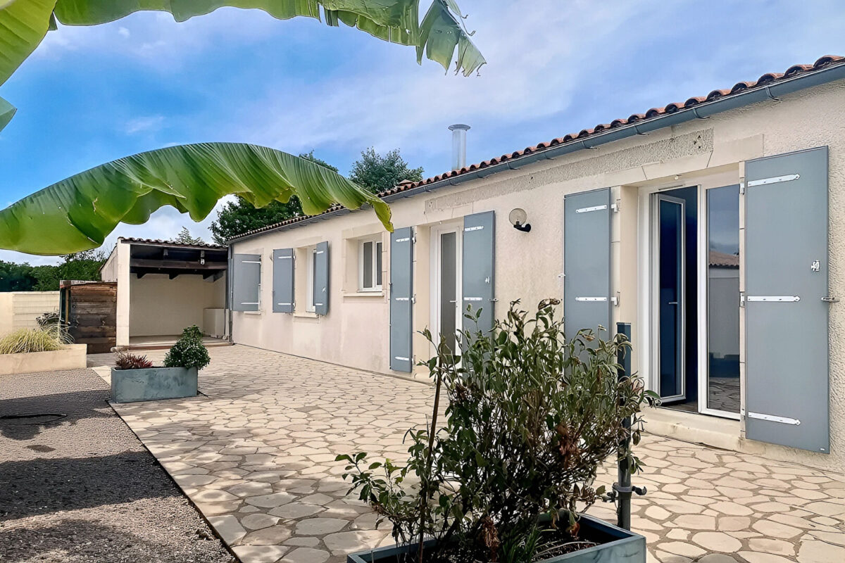 Maison Plain-pied 114 m2 sur parcelle de 810 m2 — photo 2/8