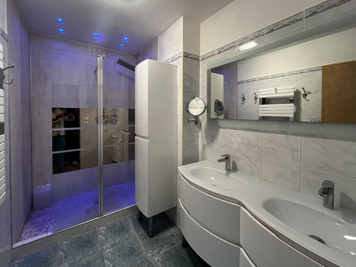 Maison Plain-pied 114 m2 sur parcelle de 810 m2 — photo 7/8