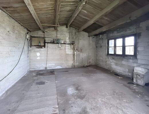 Bati a rénover L Houmeau 4 pièce(s) 115 m2 + garage 24 m2