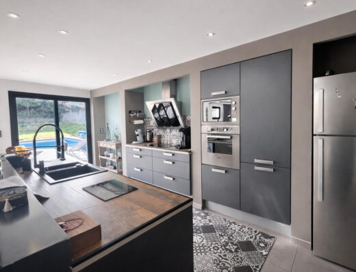 Maison 5 pièce(s)  170 m2 + maison T3 de 66m2