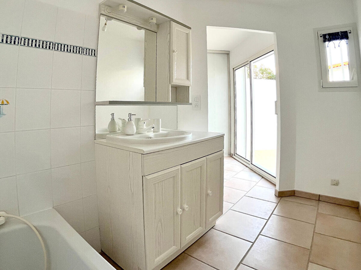 Maison Rivedoux Plage 6 pièce(s) 150 m2 – 4 chambres – — photo 7/8